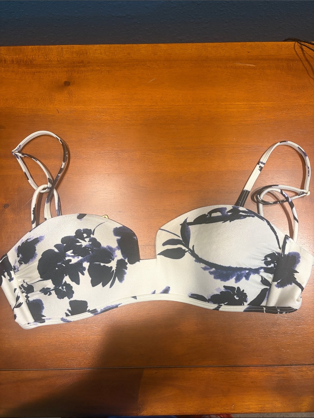 Athleta swim top